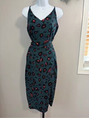 NIB Elings-  Green Leopard-Print Midi Wrap Dress with Animal Print